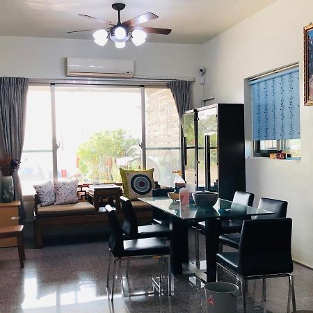 Fu Courtyard Homestay Цзяи Экстерьер фото