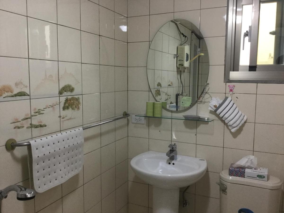 Fu Courtyard Homestay Цзяи Номер фото
